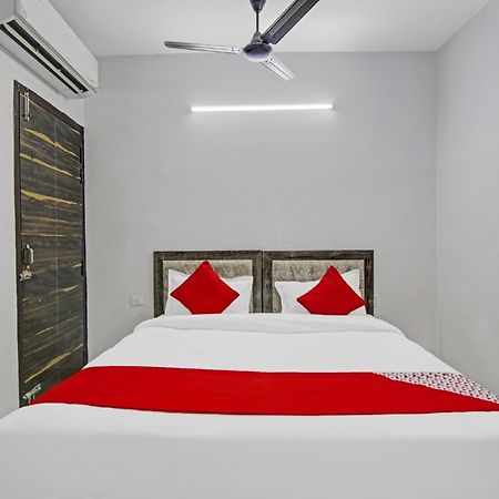 Hotel Green Olive Nuova Delhi Esterno foto