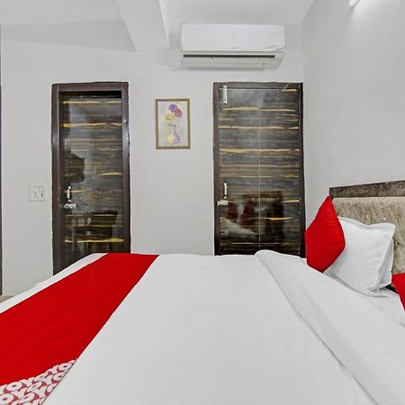 Hotel Green Olive Nuova Delhi Esterno foto