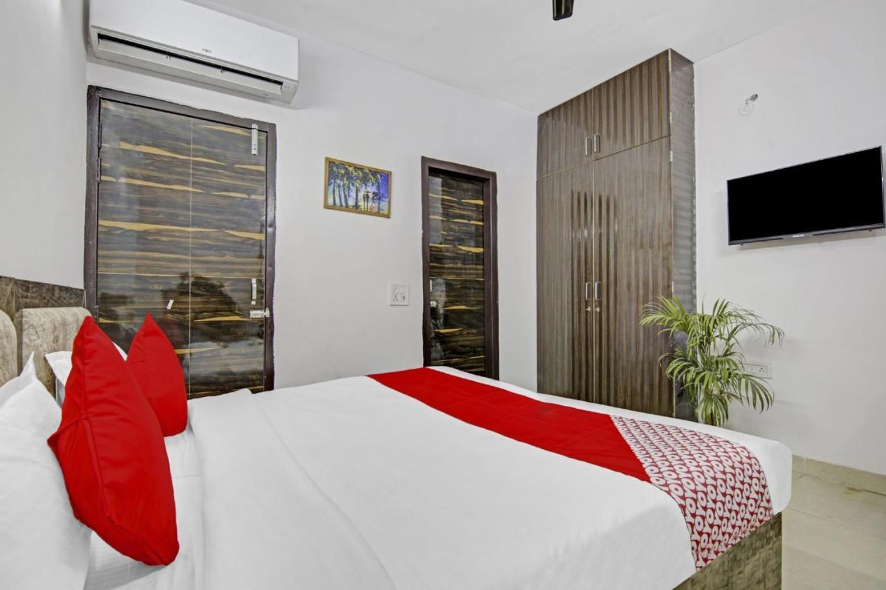 Hotel Green Olive Nuova Delhi Esterno foto