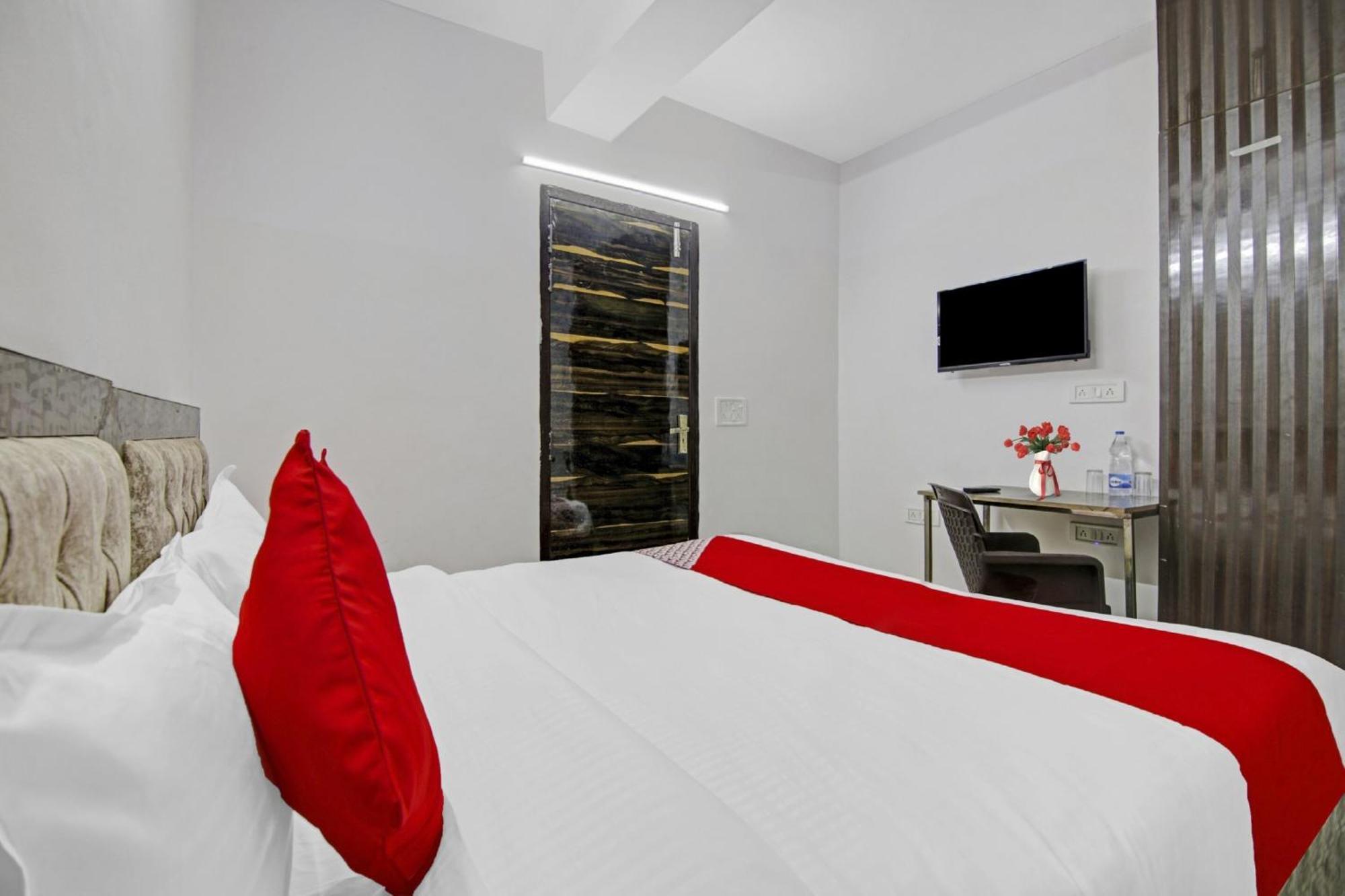 Hotel Green Olive Nuova Delhi Esterno foto